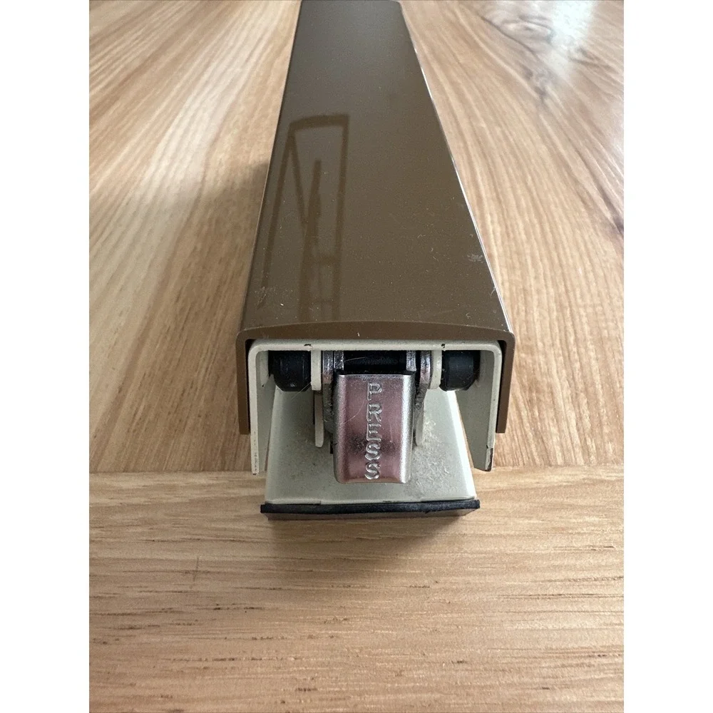 Acco 40 Vintage Stapler brown. Works great